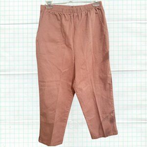D&Co Pink Capri Pants